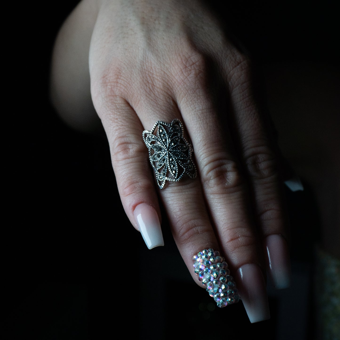 Anillo flor marquesita