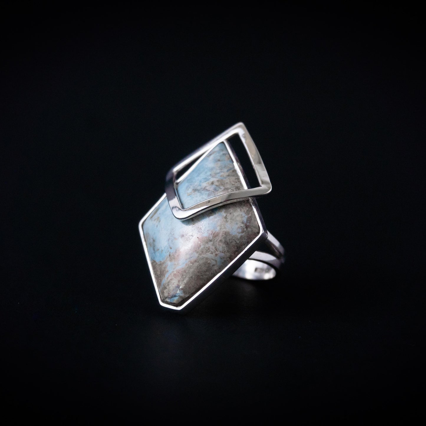 Punta de plata anillo