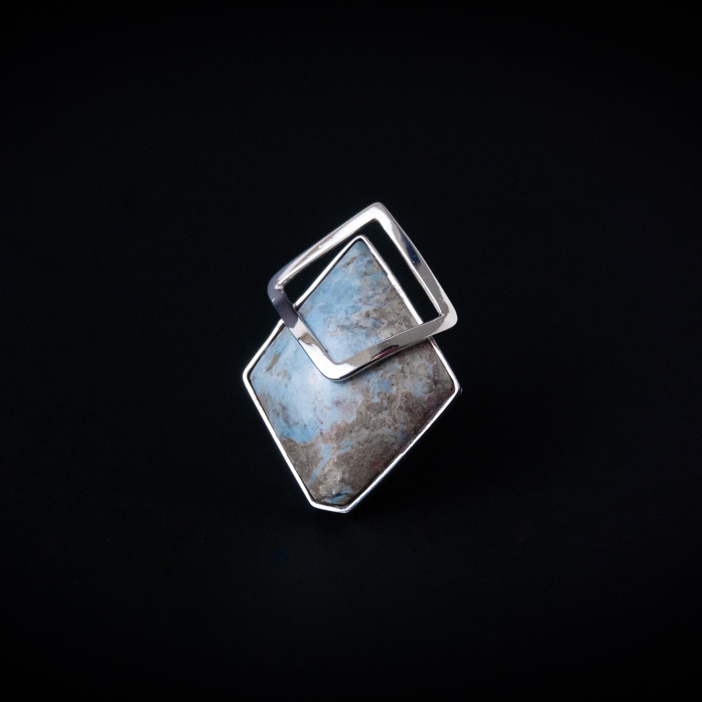 Punta de plata anillo