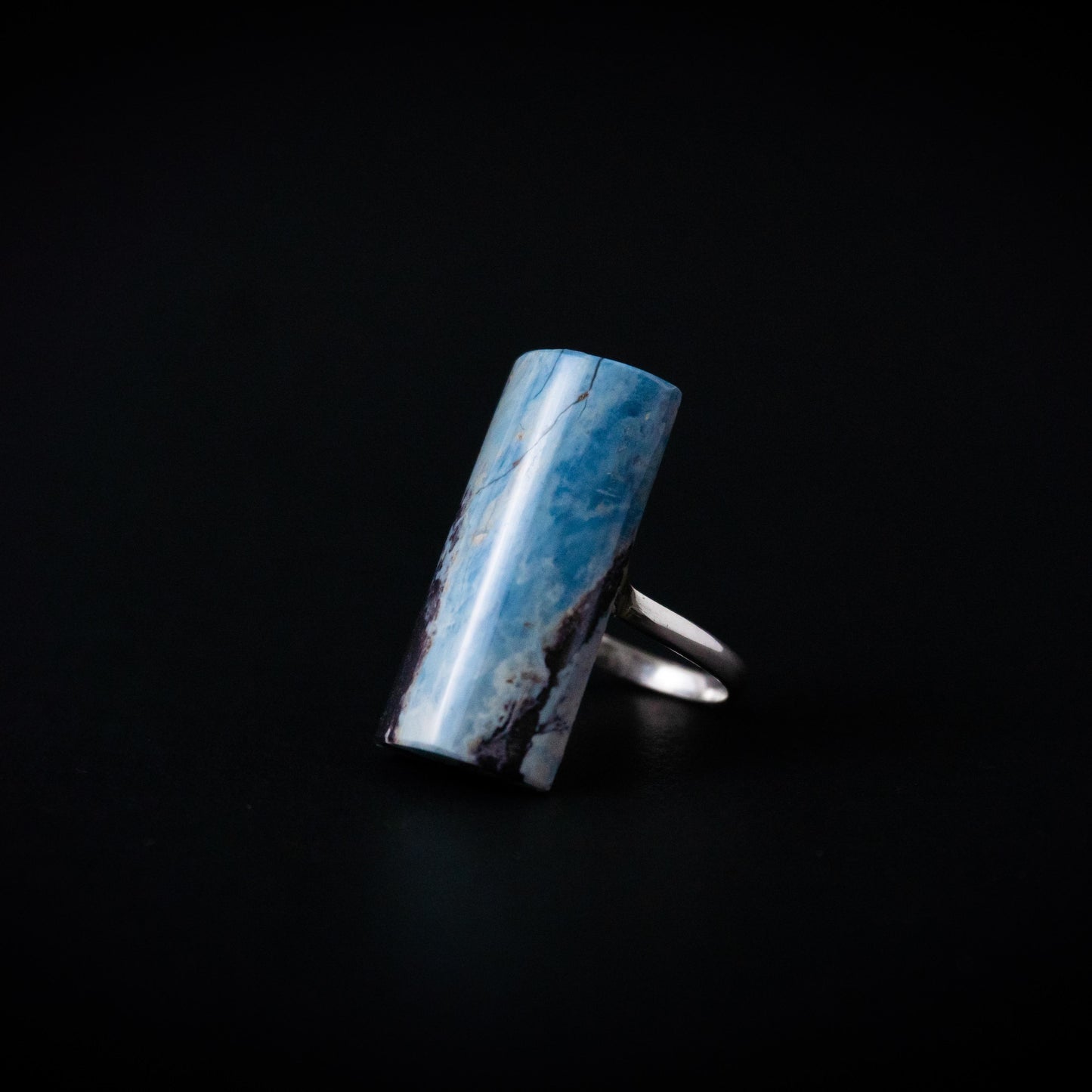 Piedra azul anillo