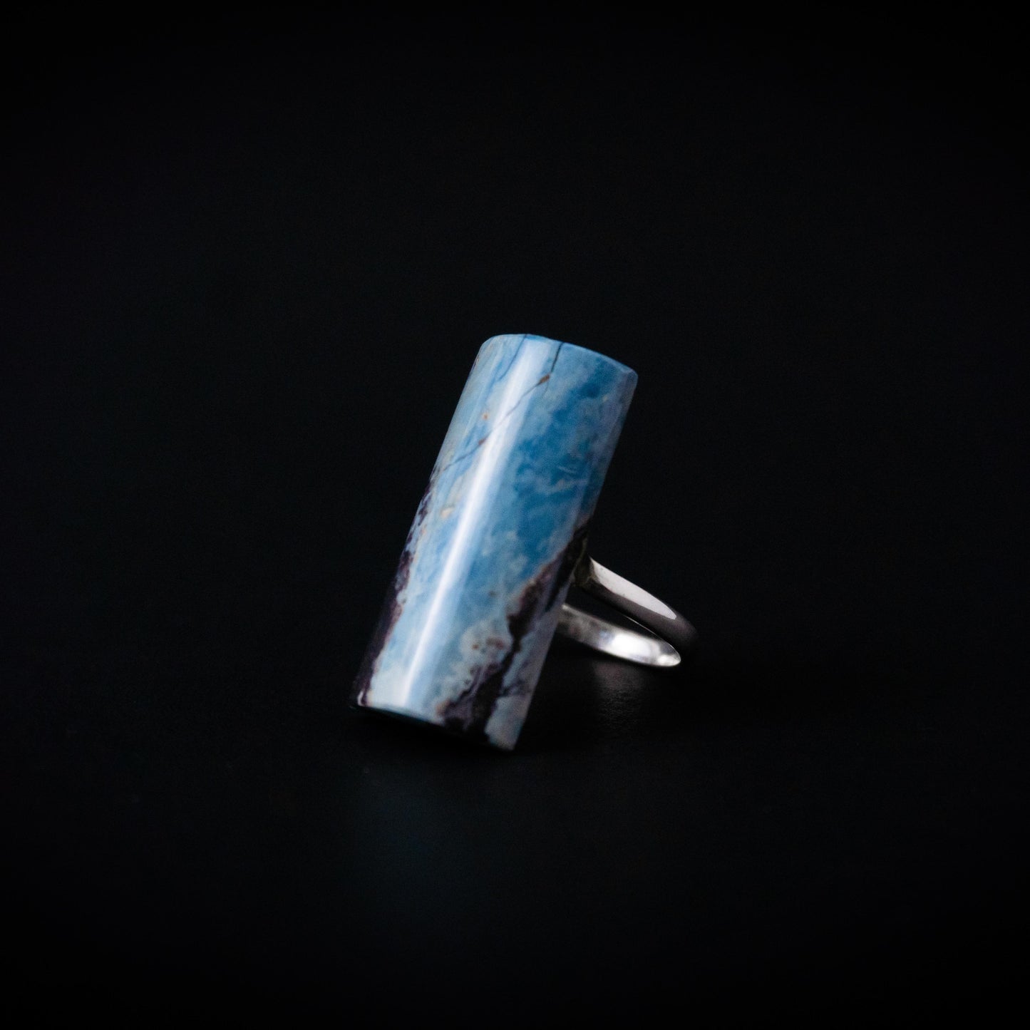 Piedra azul anillo